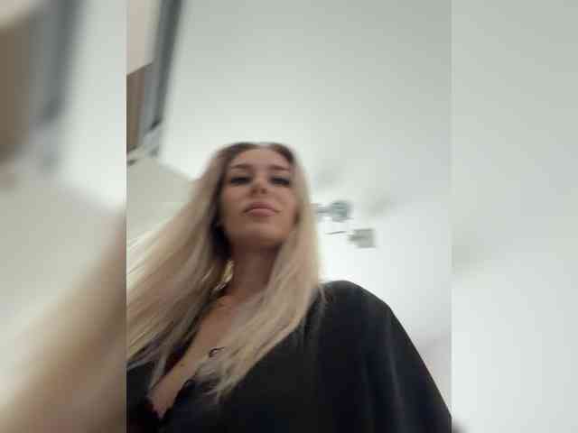 Модель: -Lovensesgirl-