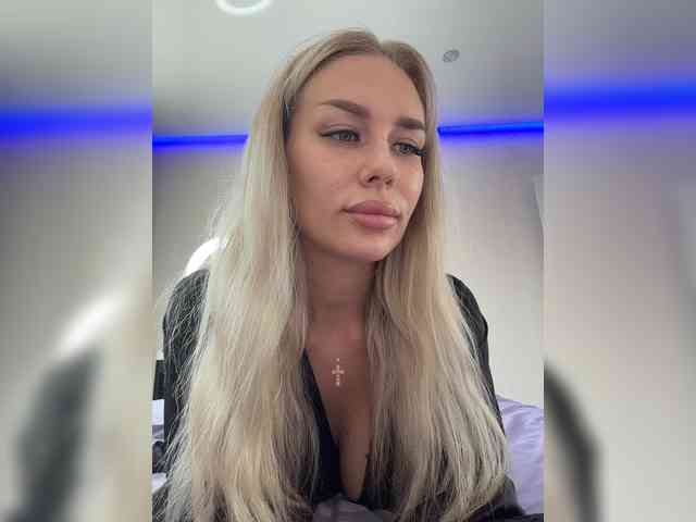 Модель: -Lovensesgirl-
