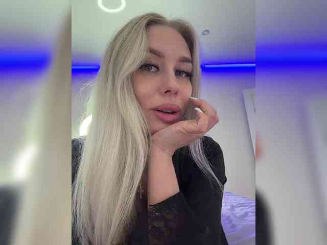 Модель: -Lovensesgirl-