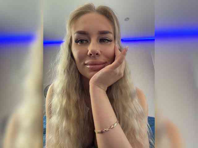 Модель: -Lovensesgirl-
