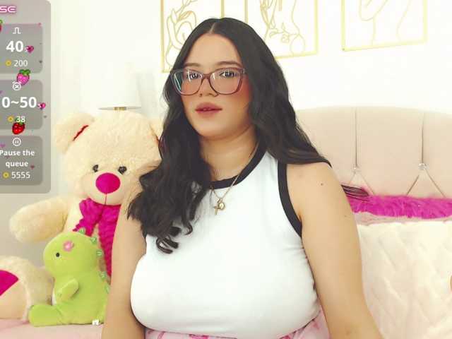 sweet-pink live cam on BongaCams