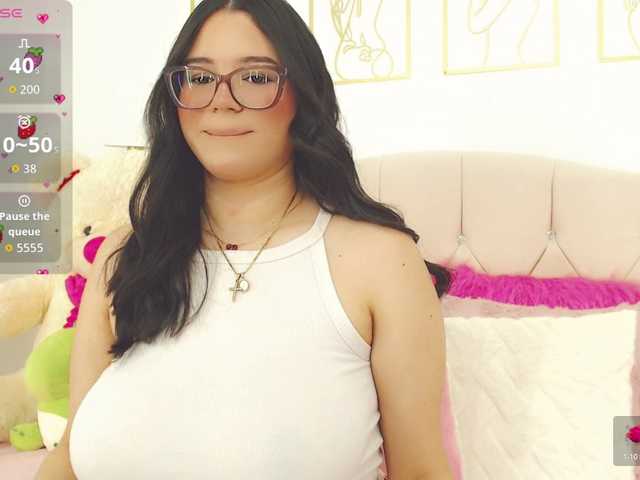 sweet-pink live cam on BongaCams