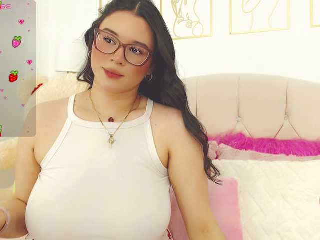 sweet-pink live cam on BongaCams