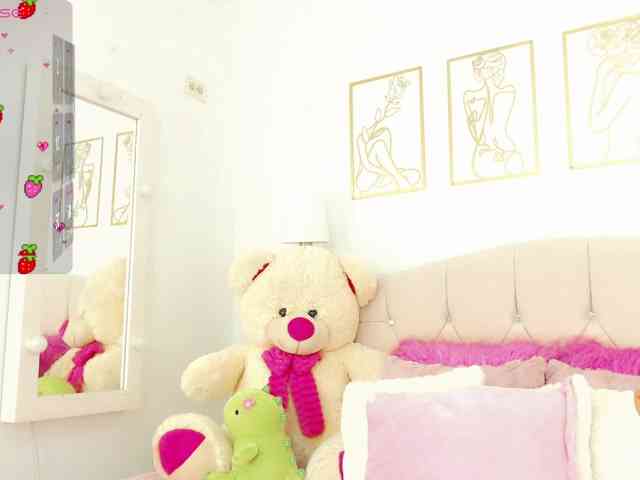 sweet-pink webcam