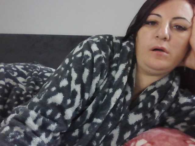 Natalyaredd, live now on BongaCams