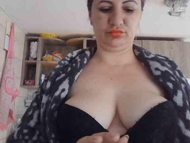 Natalyaredd webcam