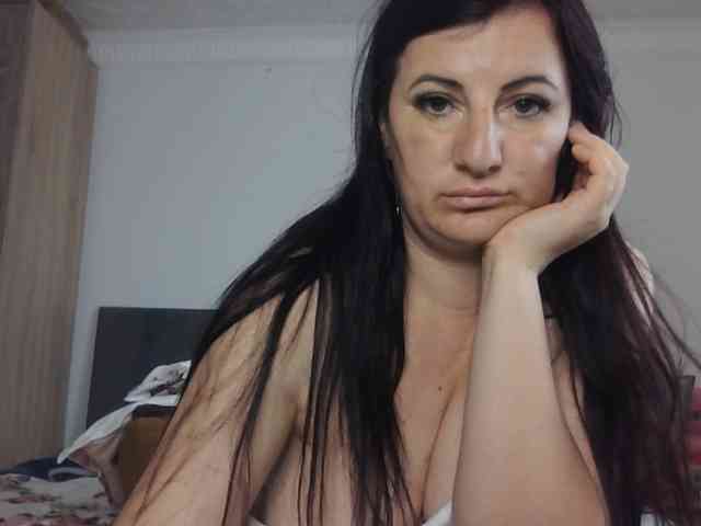 Natalyaredd webcam