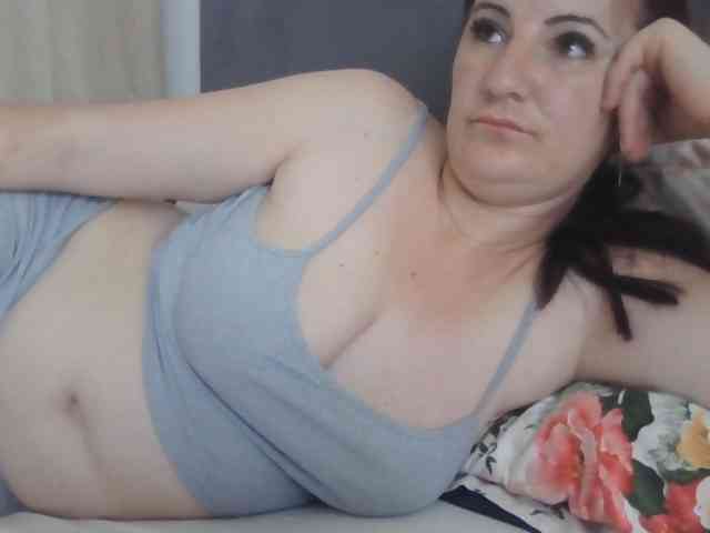 Natalyaredd webcam