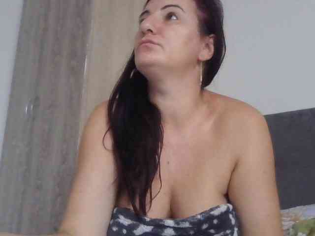 Natalyaredd webcam