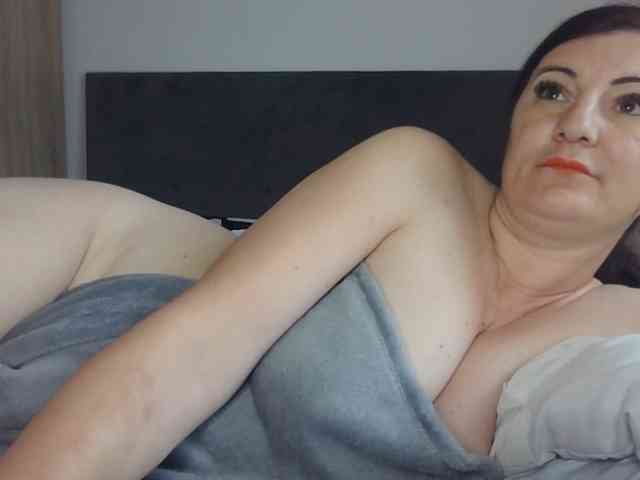 Natalyaredd webcam