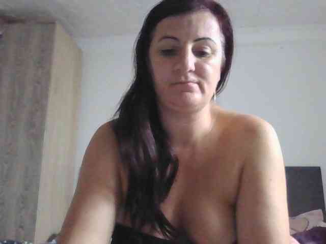 Natalyaredd webcam