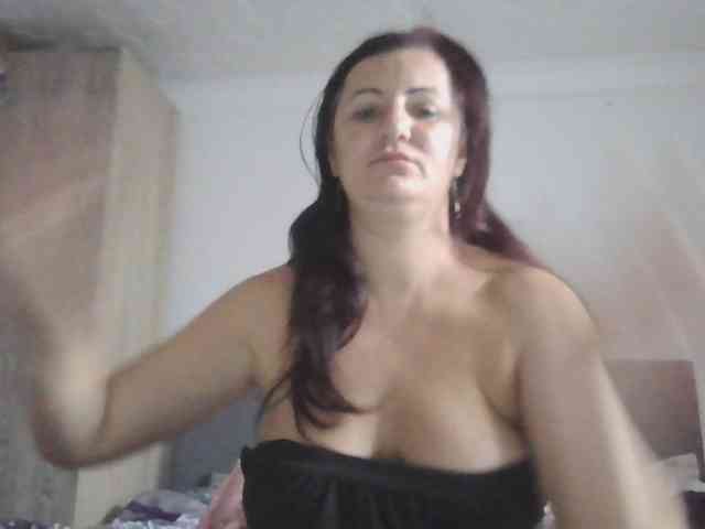 Natalyaredd webcam