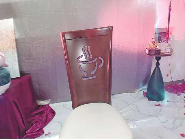 twhanhan live cam on BongaCams