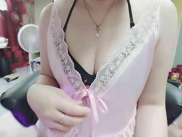 twhanhan webcam