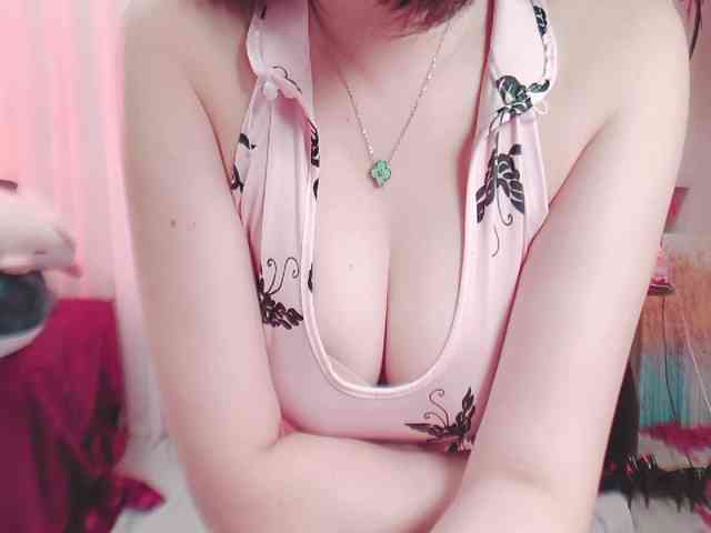 twhanhan webcam