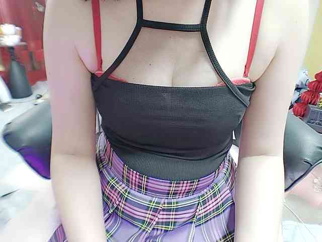 twhanhan webcam