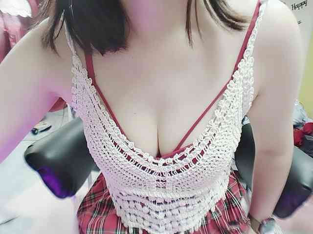 twhanhan webcam