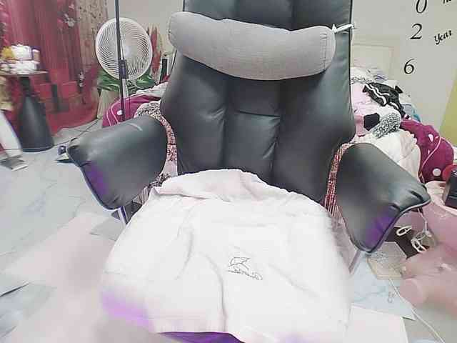 twhanhan webcam