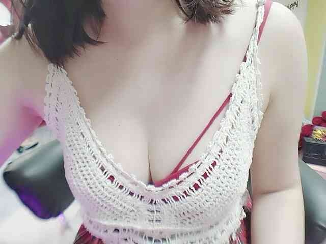 twhanhan webcam