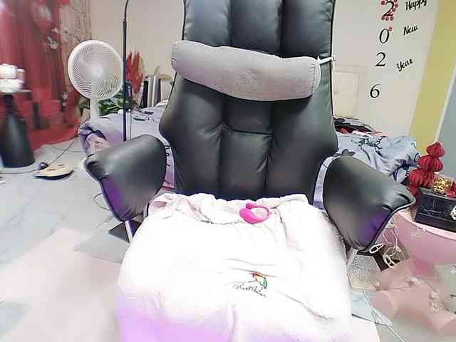 twhanhan webcam