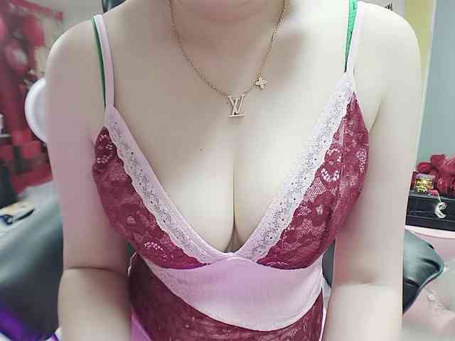 twhanhan webcam