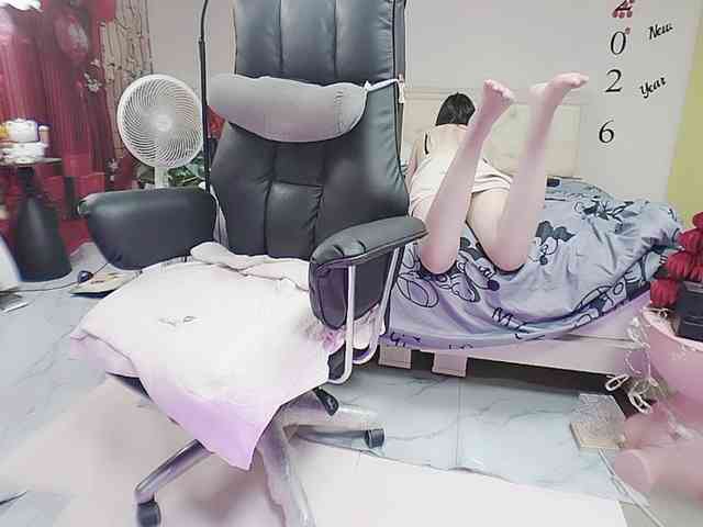 twhanhan webcam