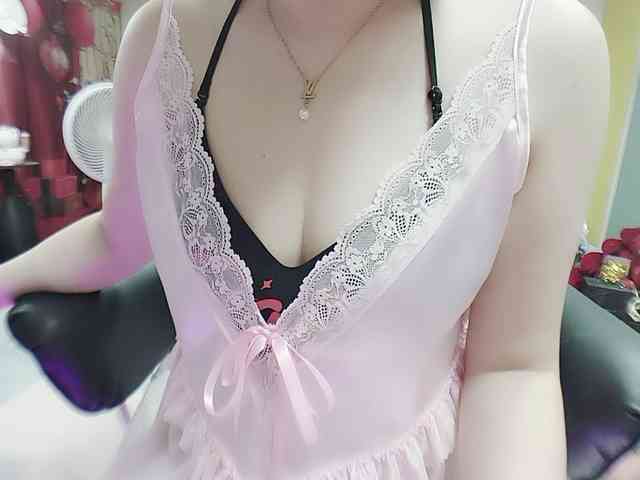 twhanhan webcam