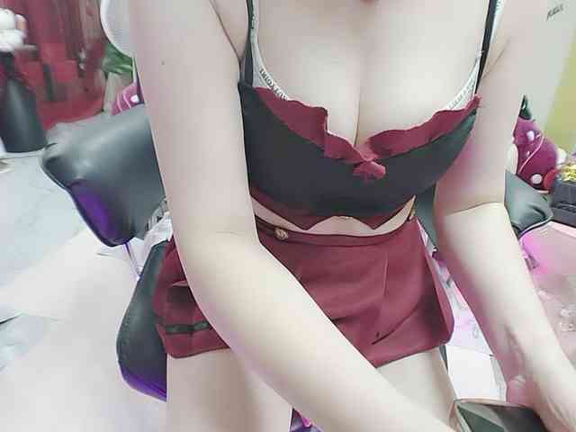 twhanhan webcam