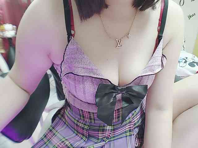 twhanhan webcam