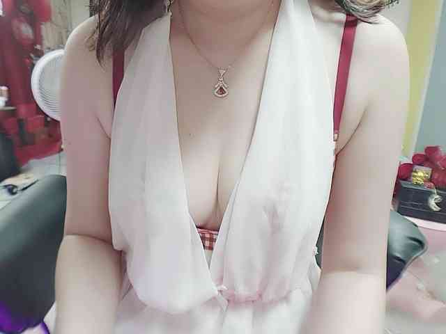 twhanhan webcam