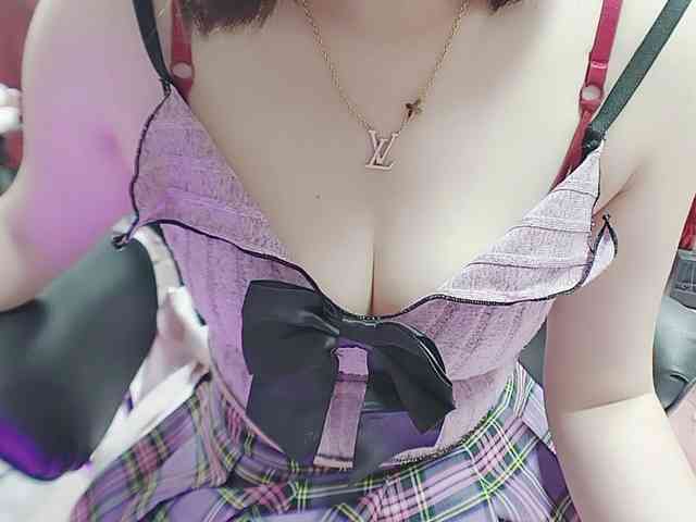 twhanhan webcam