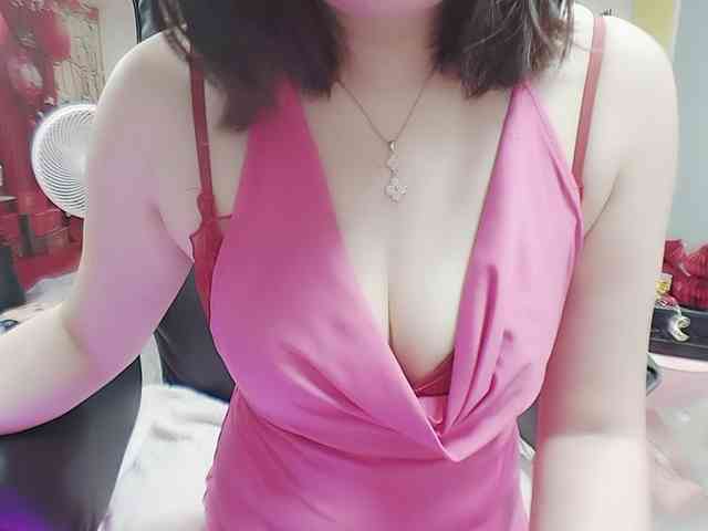 twhanhan webcam