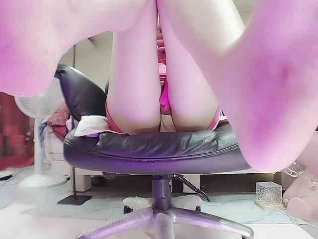 twhanhan webcam