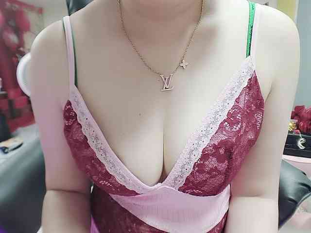 twhanhan webcam