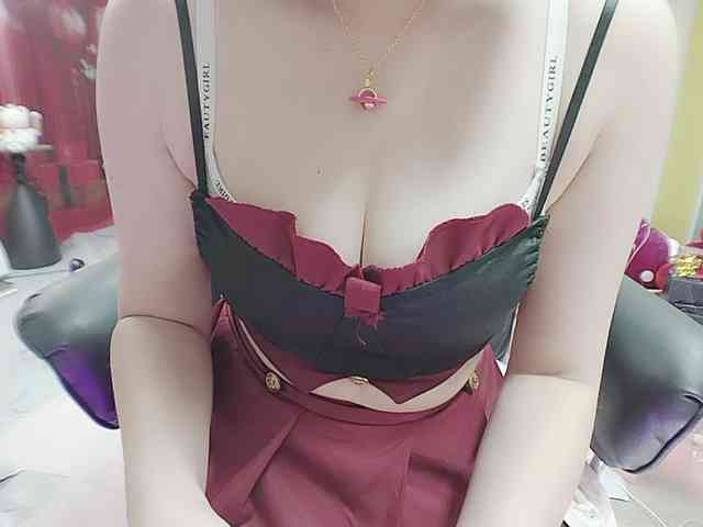 twhanhan webcam