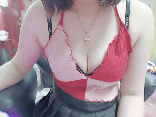 twhanhan webcam
