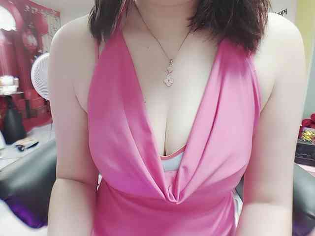 twhanhan webcam