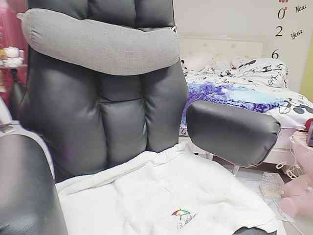 twhanhan webcam