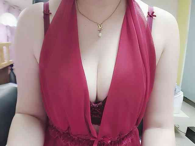 twhanhan webcam