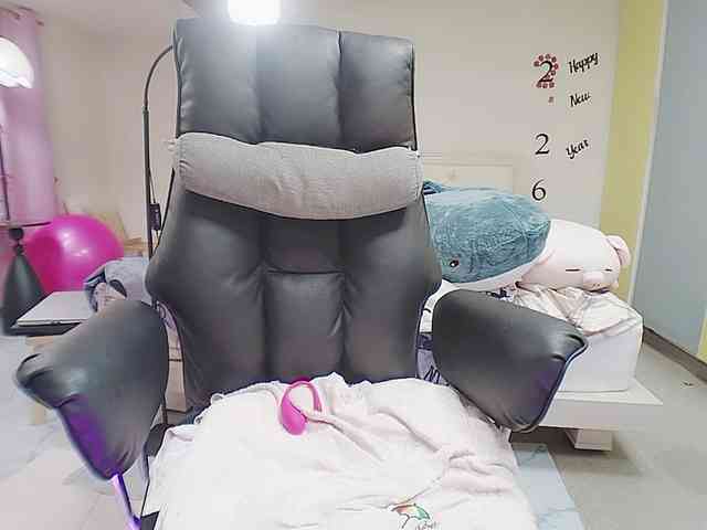 twhanhan webcam
