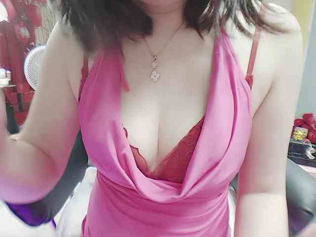 twhanhan webcam