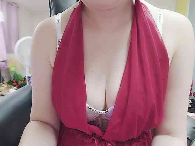 twhanhan webcam