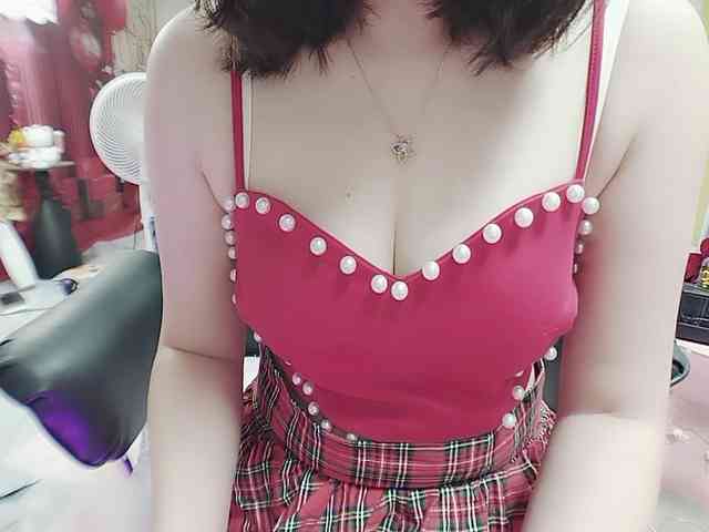 twhanhan webcam
