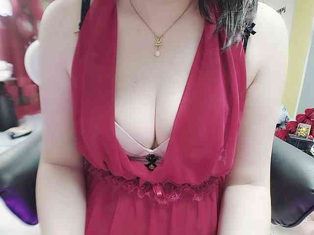 twhanhan webcam