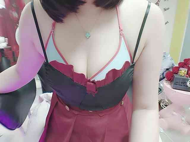 twhanhan webcam
