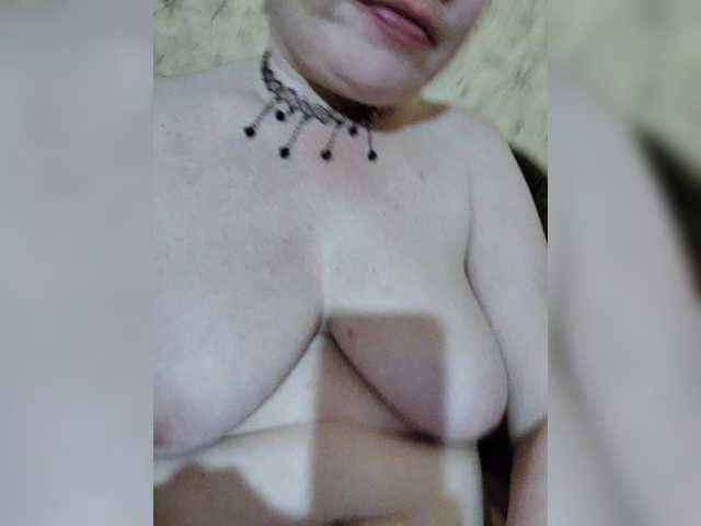 Dinochka38 live webcam show
