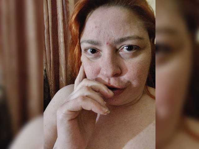 Evasweetapple live cam on BongaCams