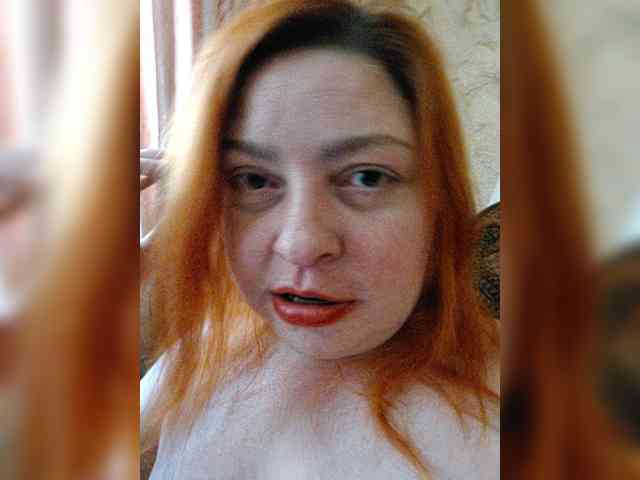 Dinochka38 webcam