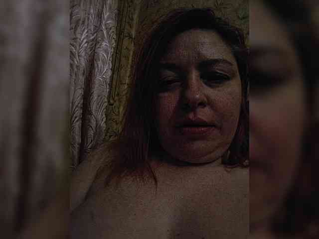 Dinochka38 webcam