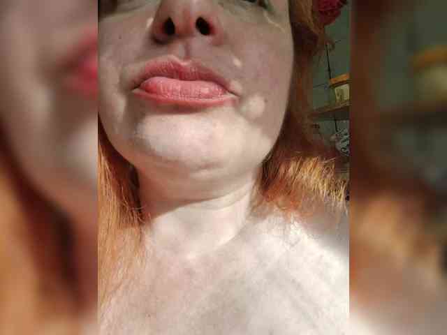 Dinochka38 webcam